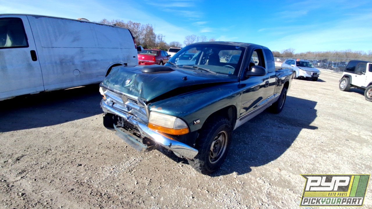2000 DODGE DAKOTA available for parts