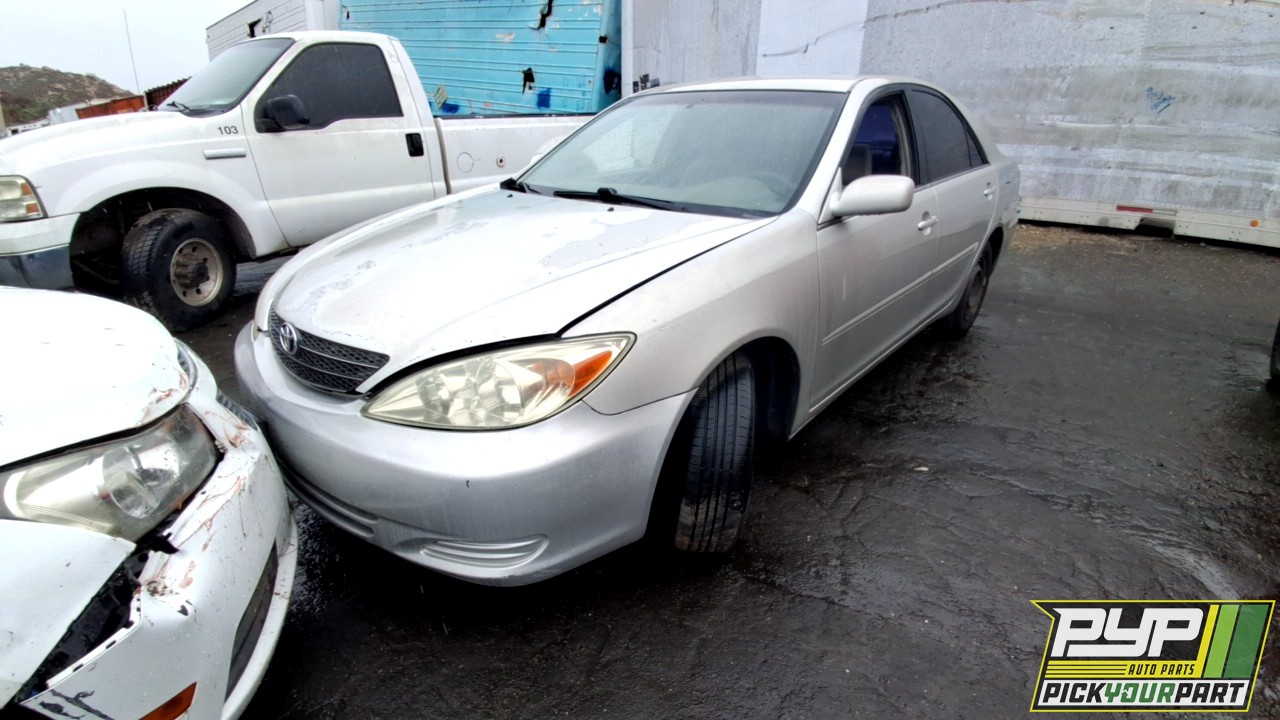 2003 TOYOTA CAMRY partes disponibles