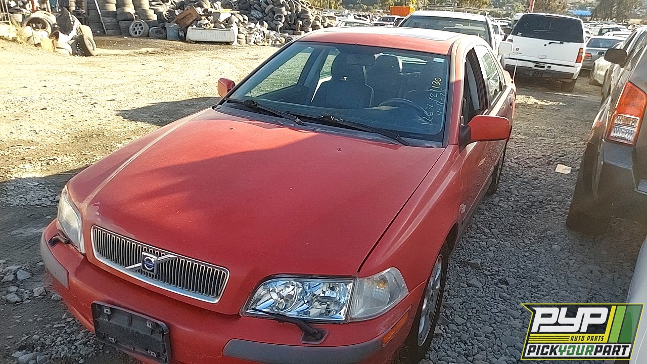 2001 VOLVO S40 available for parts