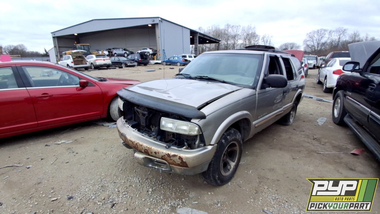 2002 CHEVROLET BLAZER partes disponibles