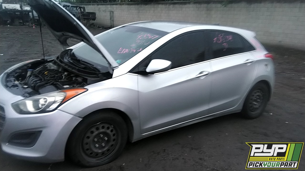 2016 HYUNDAI ELANTRA GT partes disponibles