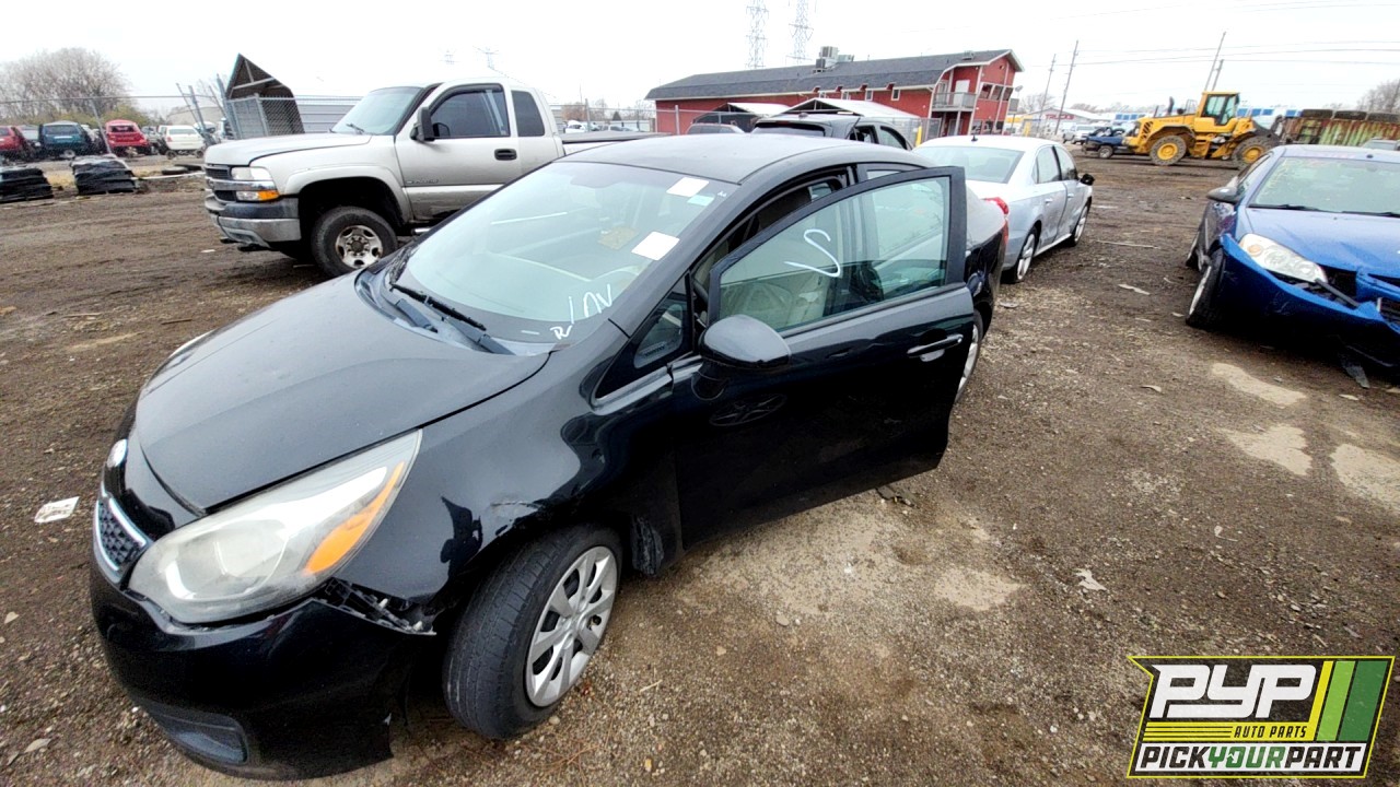 2014 KIA RIO partes disponibles