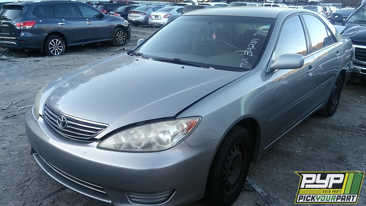 2006 TOYOTA CAMRY partes disponibles