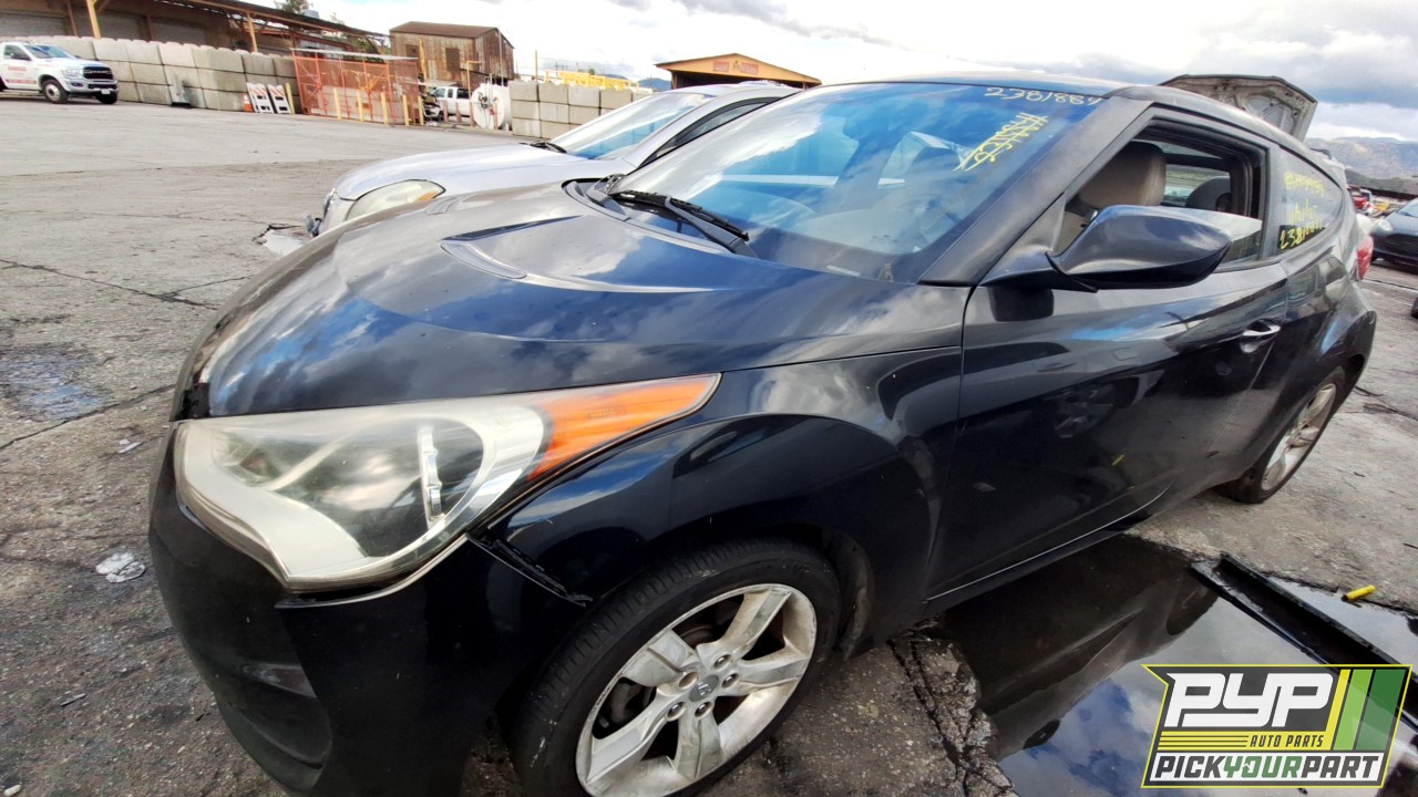 2013 HYUNDAI VELOSTER available for parts