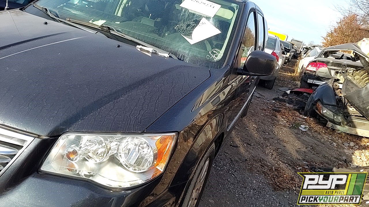 2014 CHRYSLER TOWN & COUNTRY available for parts
