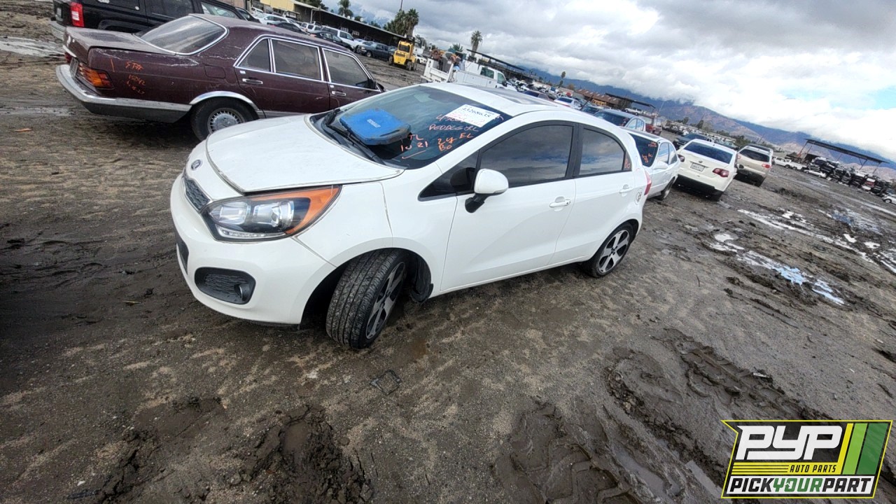 2015 KIA RIO available for parts