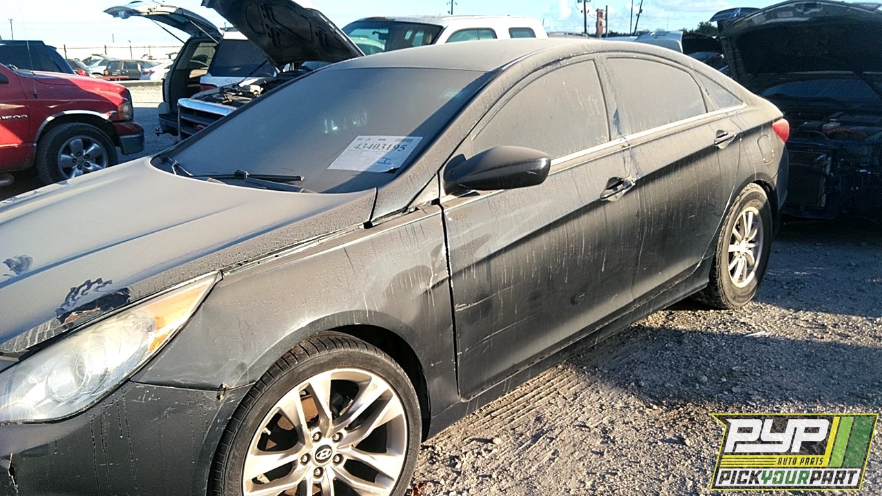 2012 HYUNDAI SONATA available for parts