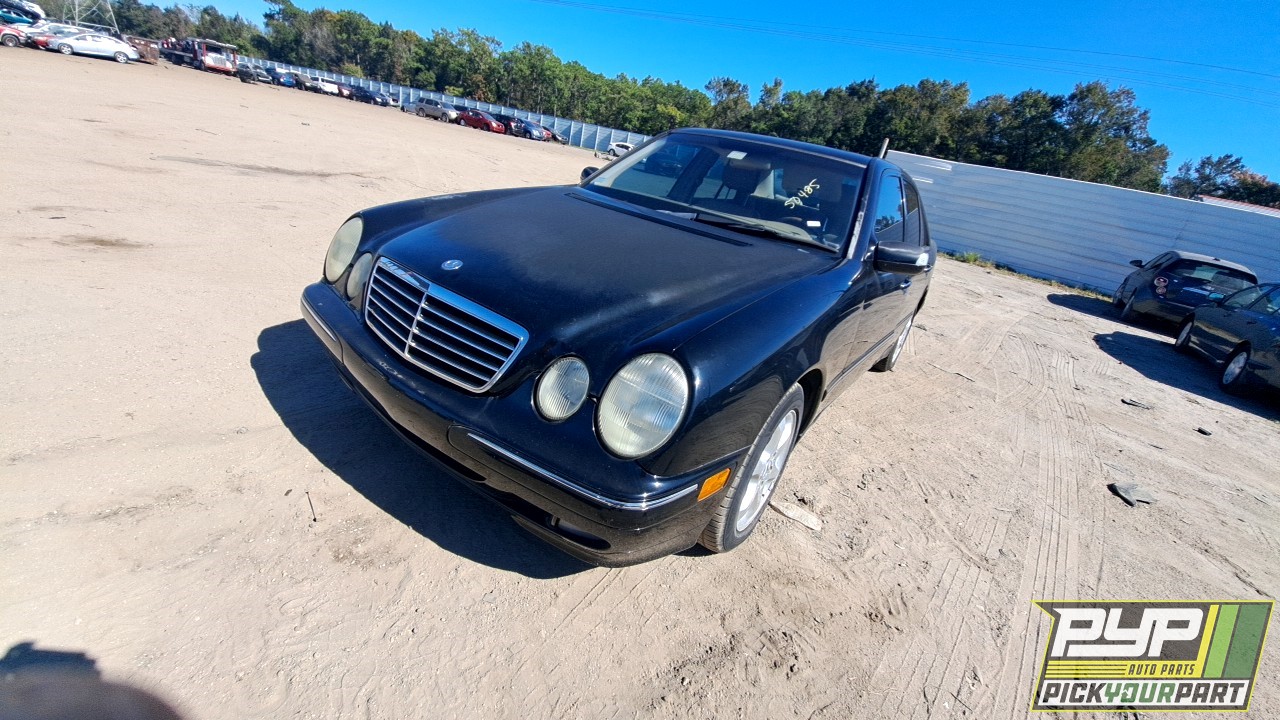 2002 MERCEDES-BENZ E320 partes disponibles