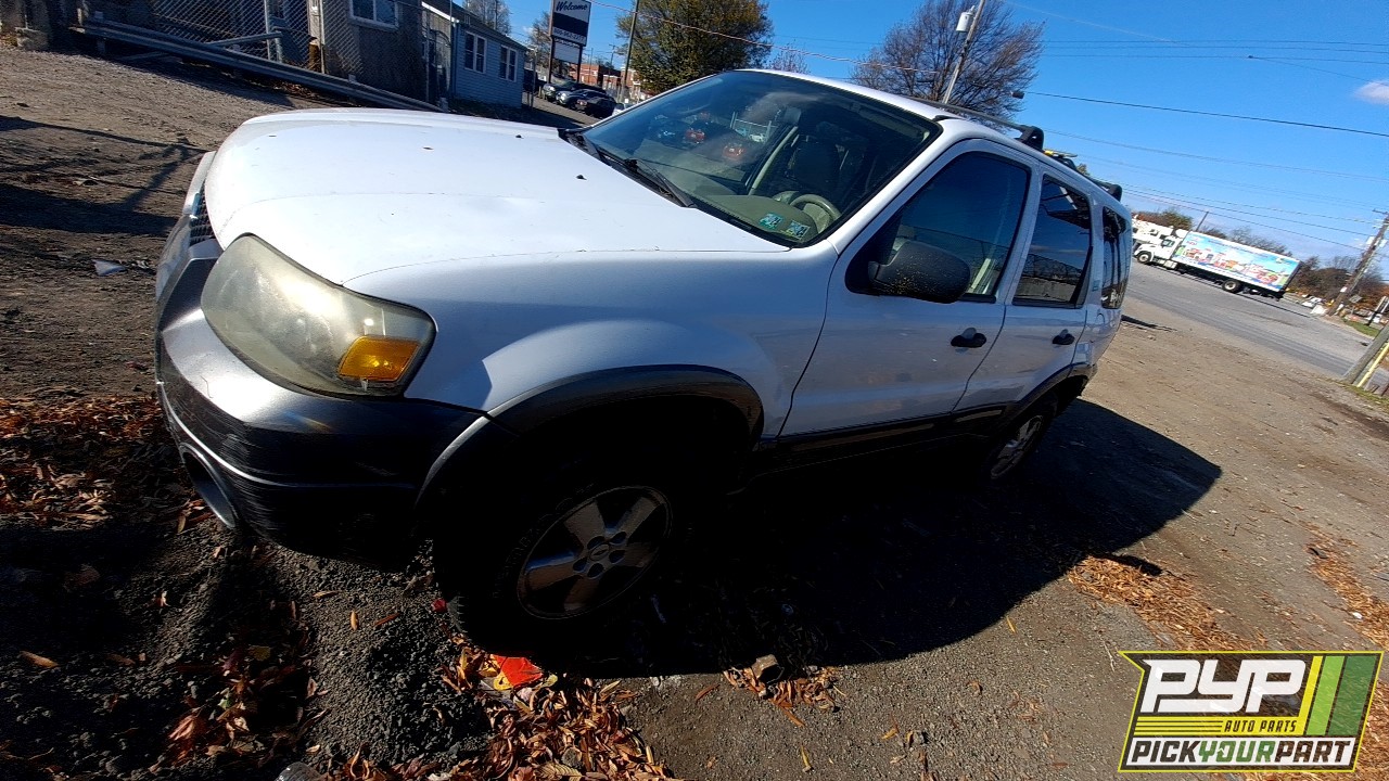2006 FORD ESCAPE available for parts