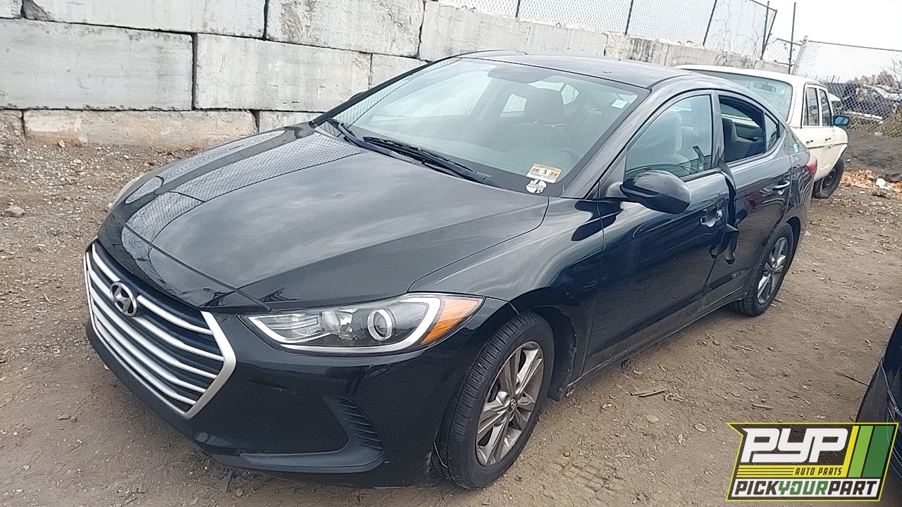 2017 HYUNDAI ELANTRA partes disponibles
