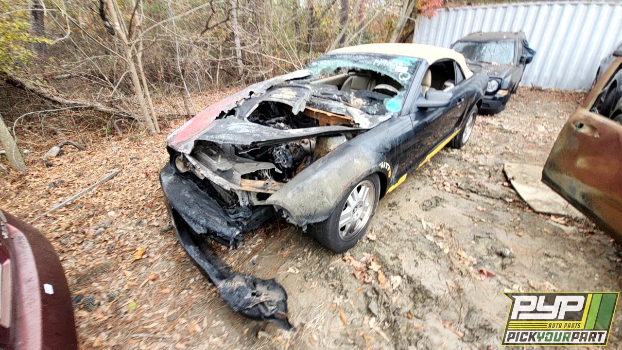 2008 FORD MUSTANG available for parts