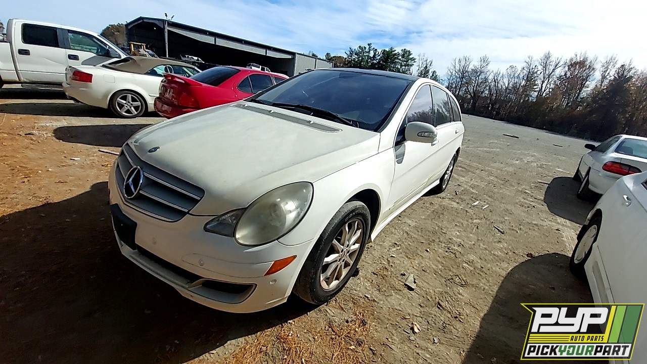 2006 MERCEDES-BENZ R500 partes disponibles