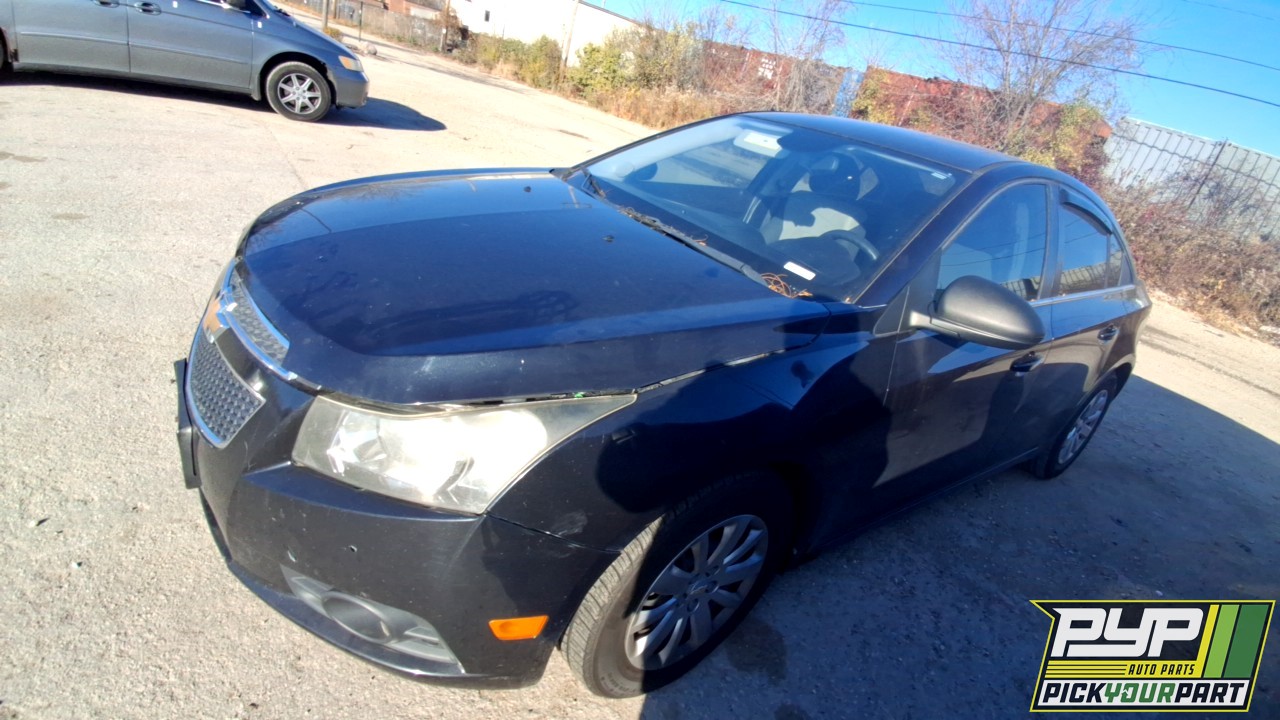2011 CHEVROLET CRUZE partes disponibles
