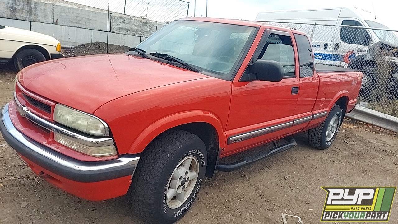 2003 CHEVROLET S10 available for parts