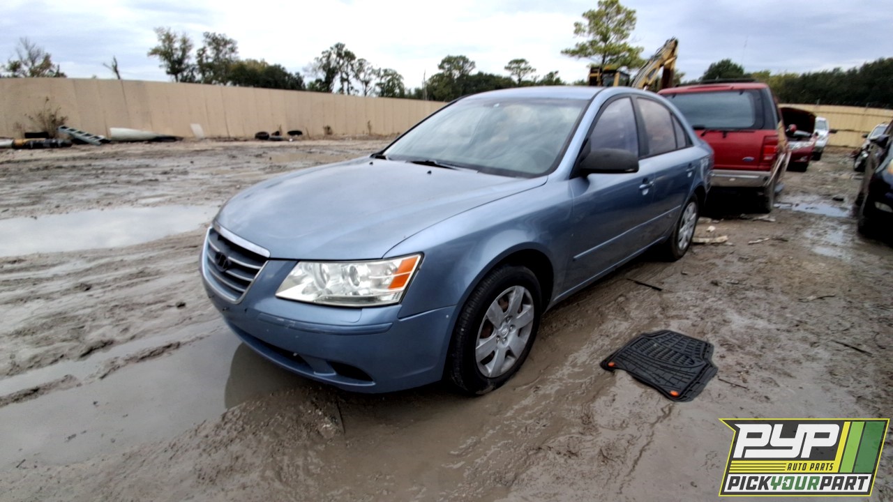 2010 HYUNDAI SONATA available for parts