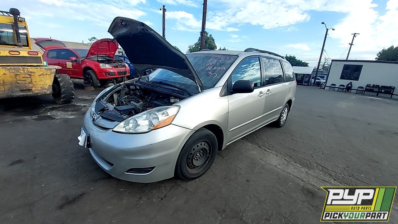 2010 TOYOTA SIENNA partes disponibles