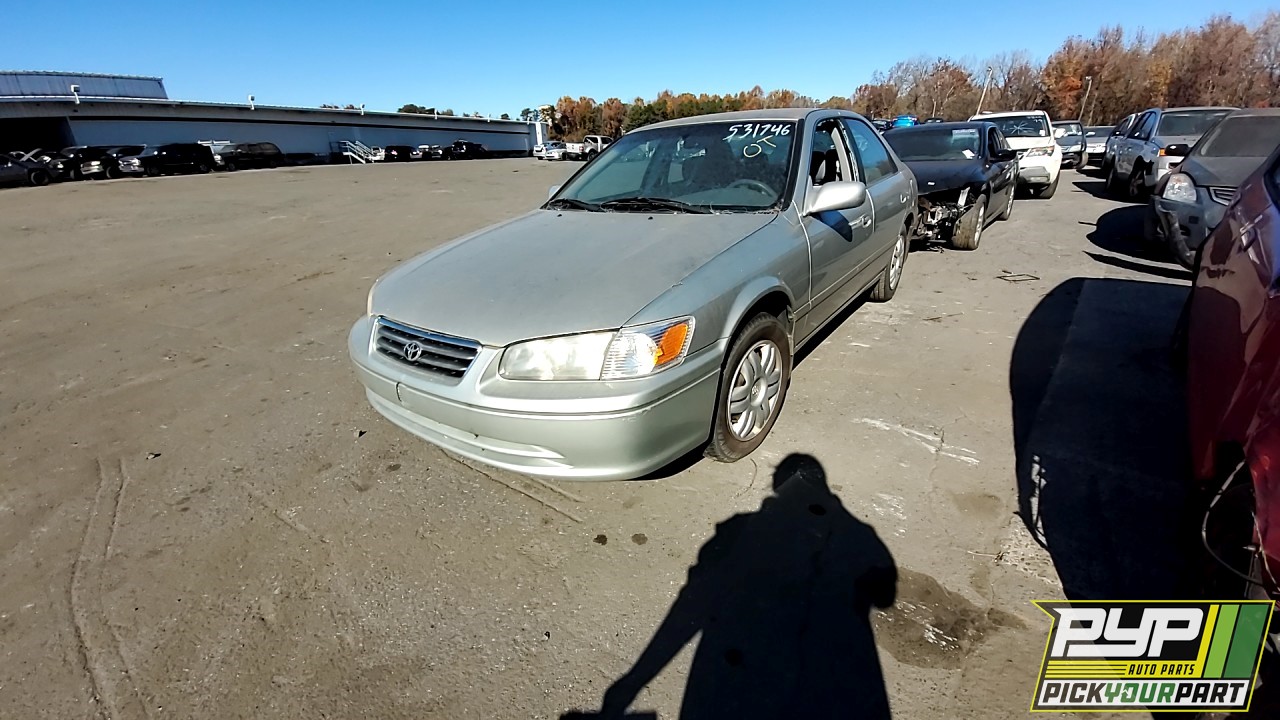 2000 TOYOTA CAMRY partes disponibles