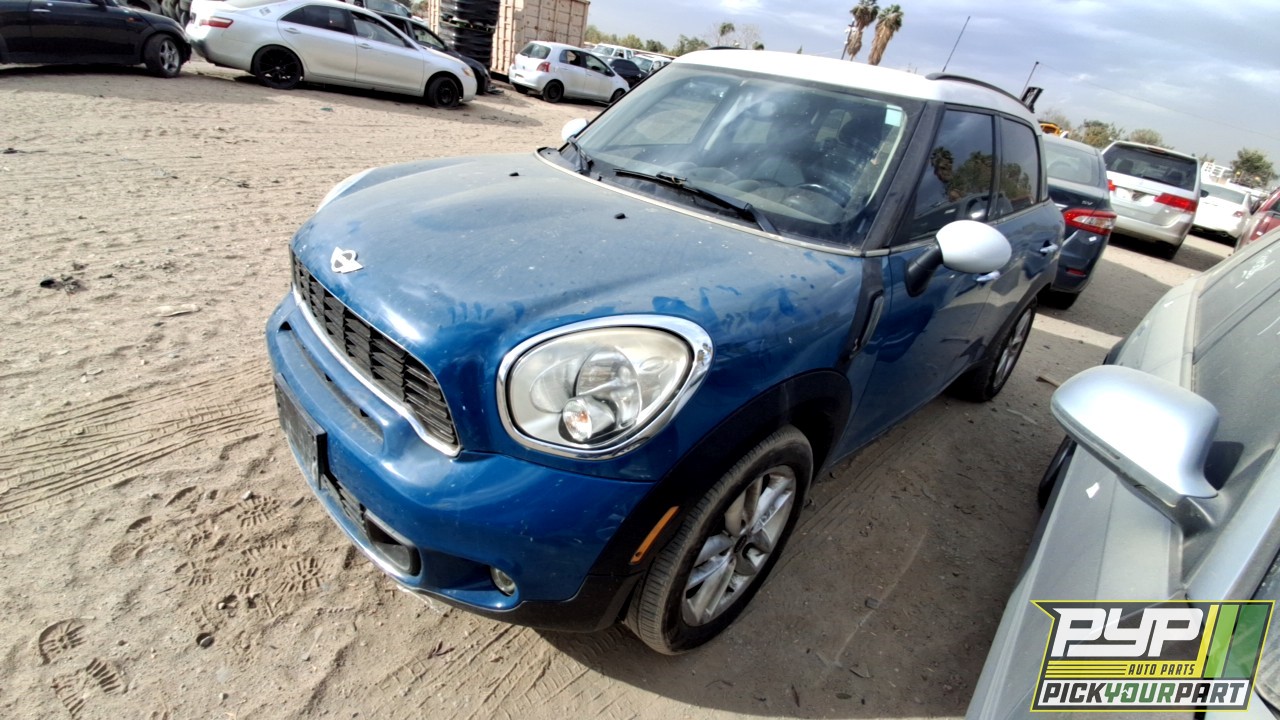 2011 MINI COOPER COUNTRYMAN partes disponibles