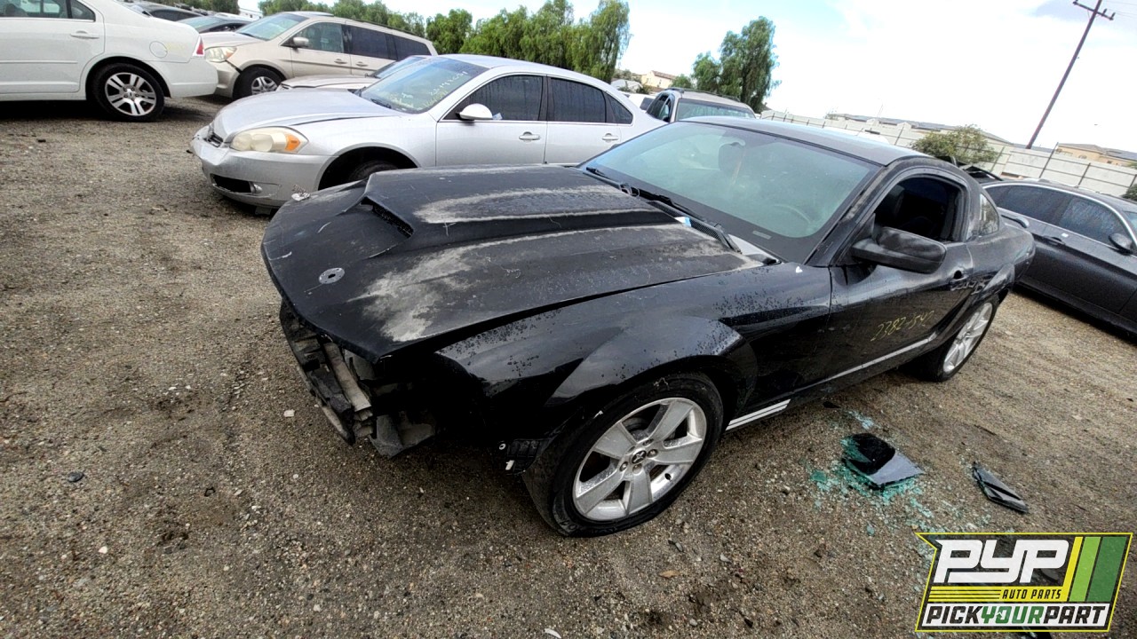 2006 FORD MUSTANG partes disponibles