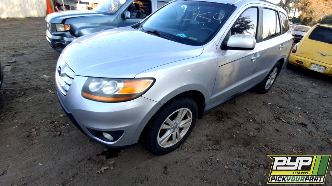 2011 HYUNDAI SANTA FE available for parts