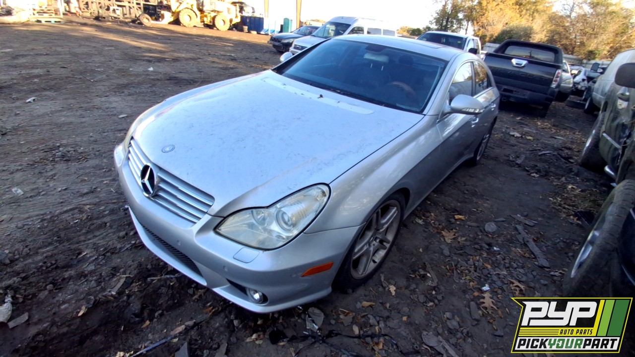 2006 MERCEDES-BENZ CLS500 partes disponibles