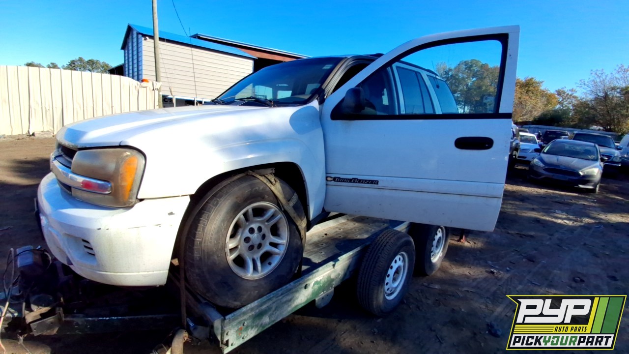2002 CHEVROLET TRAILBLAZER partes disponibles
