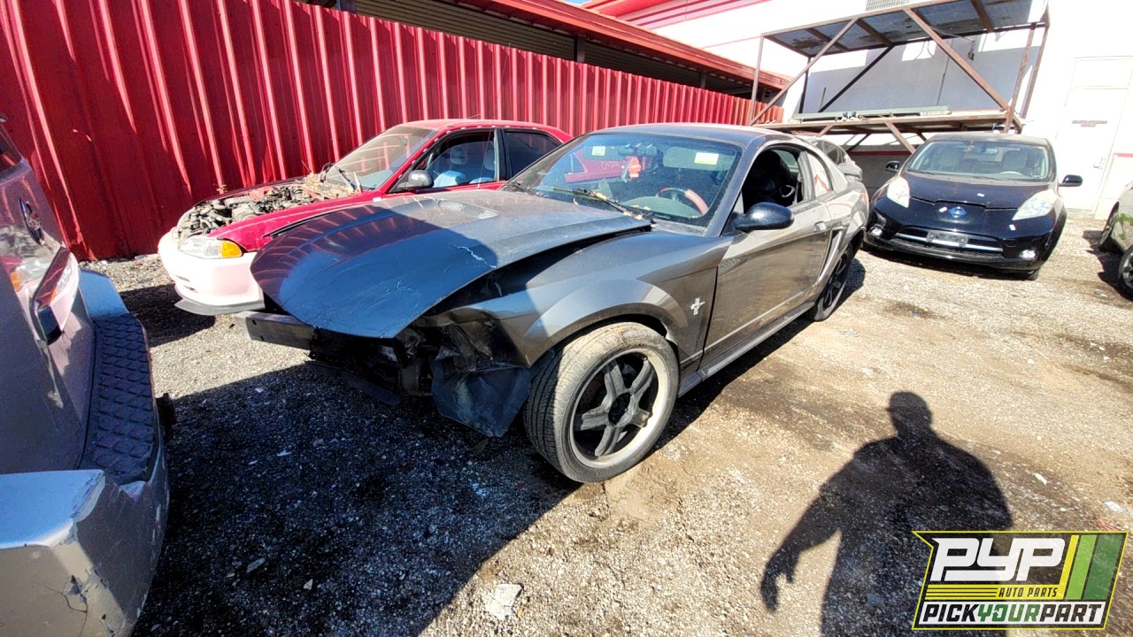 2001 FORD MUSTANG available for parts