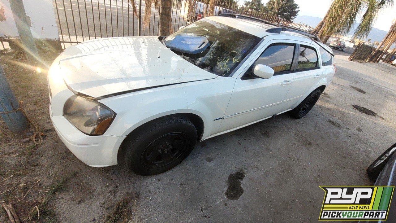 2006 DODGE MAGNUM available for parts