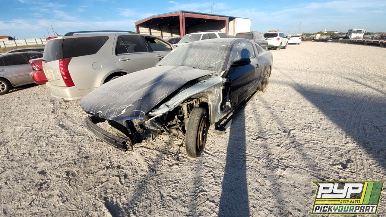 2012 FORD MUSTANG available for parts