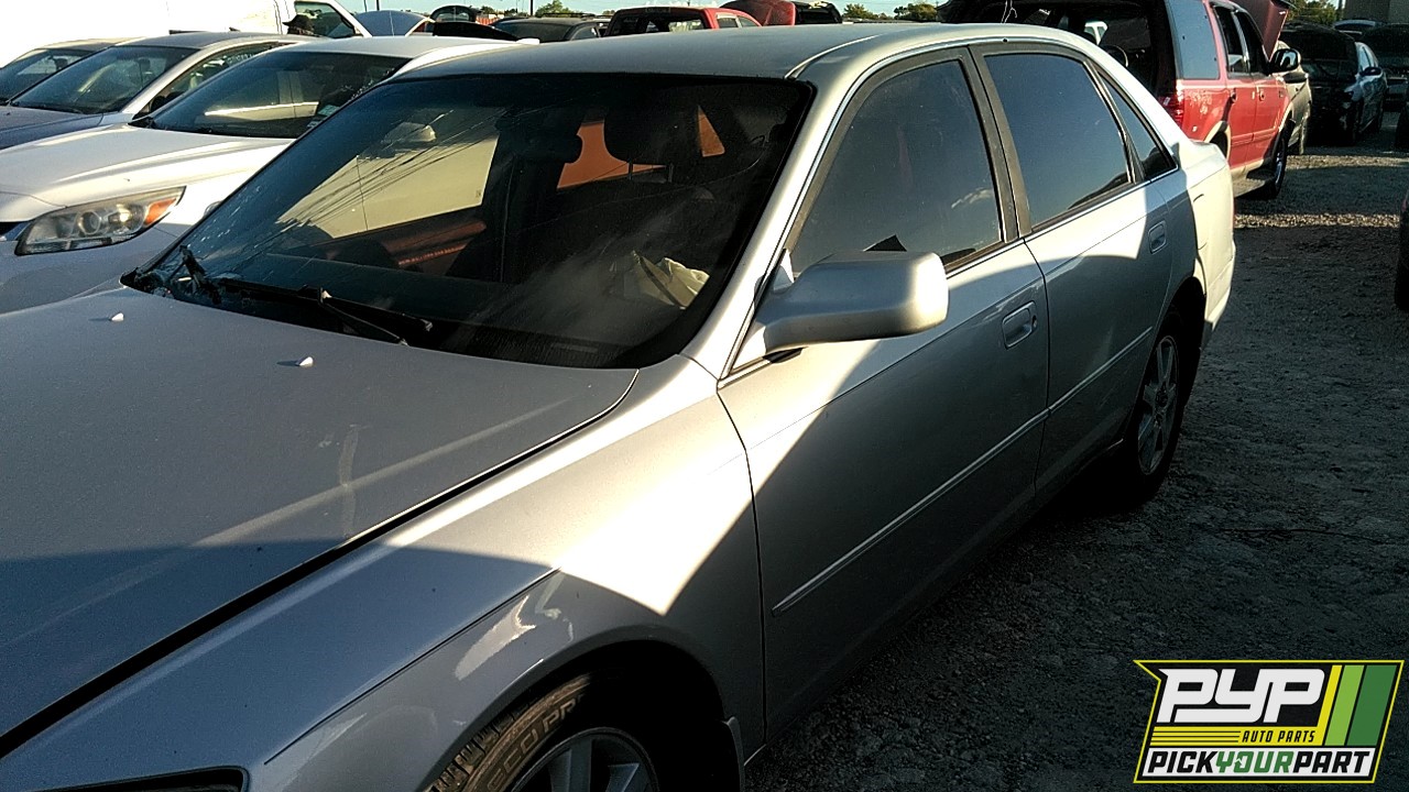 2003 TOYOTA AVALON partes disponibles