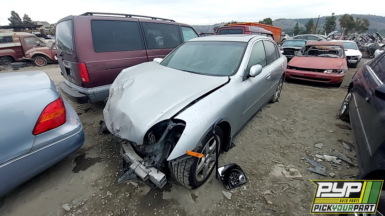 2004 INFINITI G35 partes disponibles