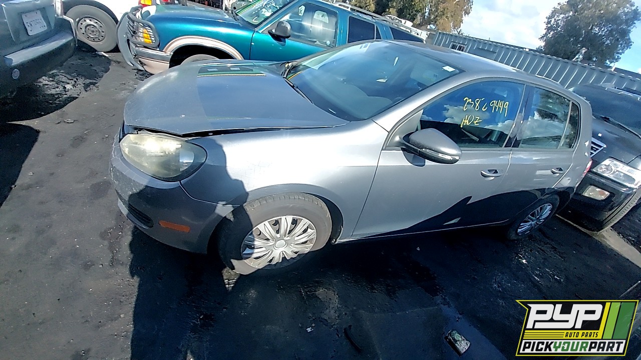 2010 VOLKSWAGEN GOLF partes disponibles