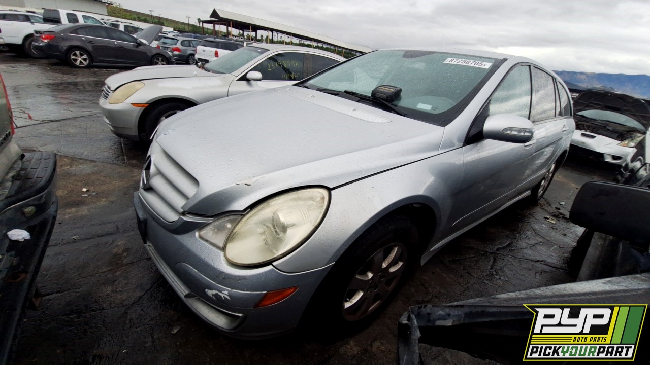 2006 MERCEDES-BENZ R350 available for parts