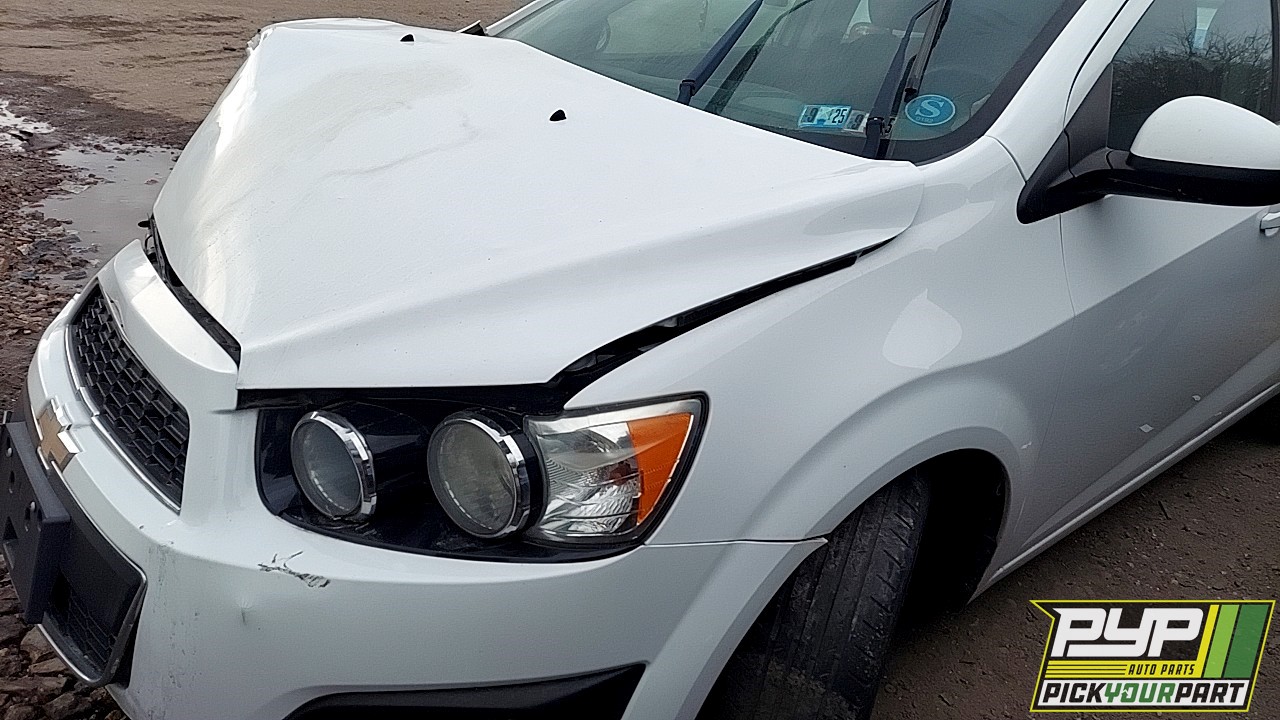 2015 CHEVROLET SONIC partes disponibles