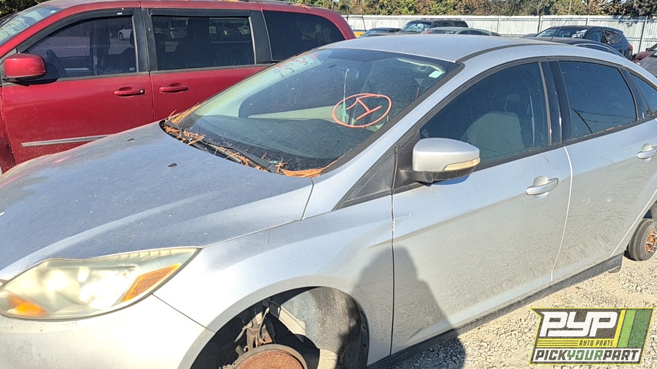 2014 FORD FOCUS available for parts