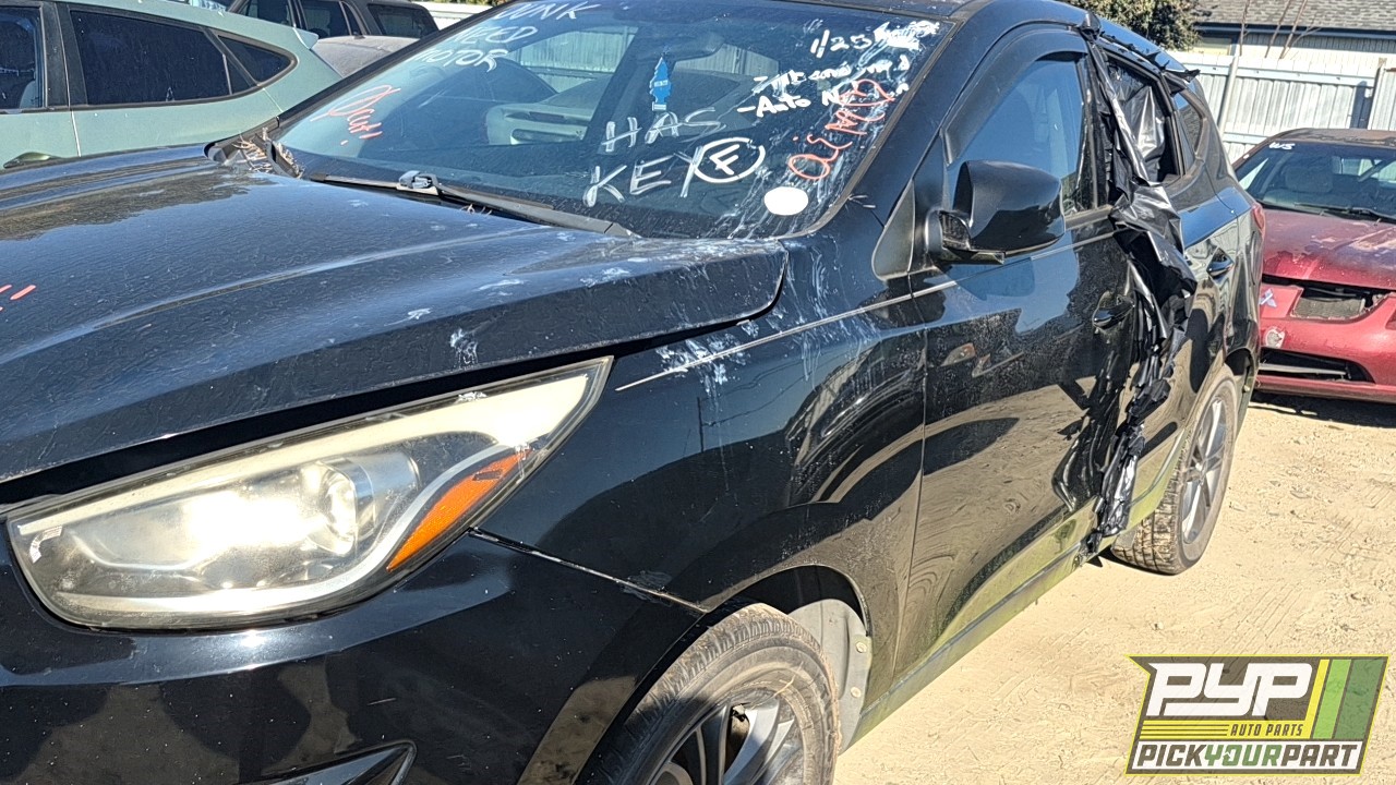 2015 HYUNDAI TUCSON available for parts