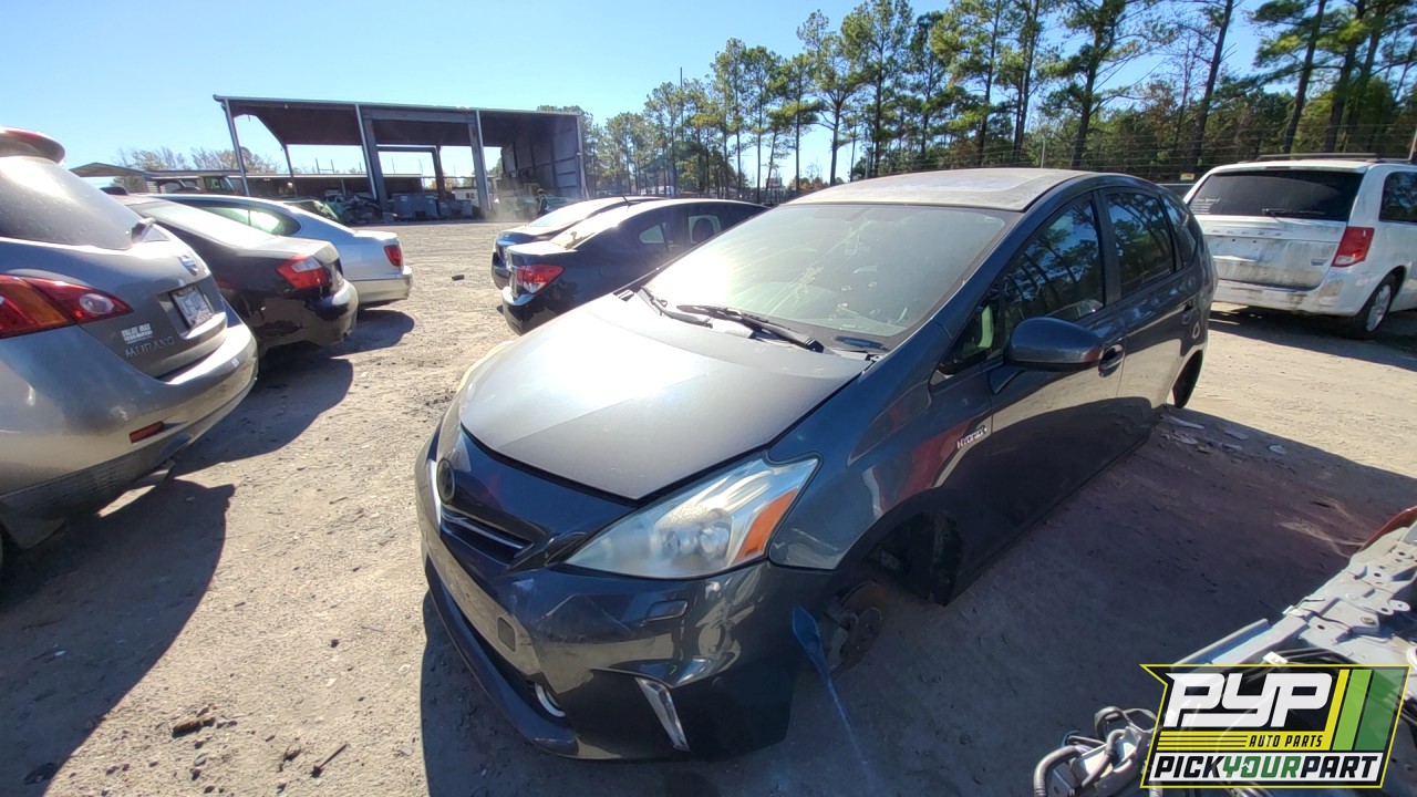 2012 TOYOTA PRIUS V partes disponibles