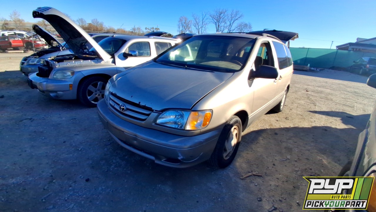 2002 TOYOTA SIENNA partes disponibles