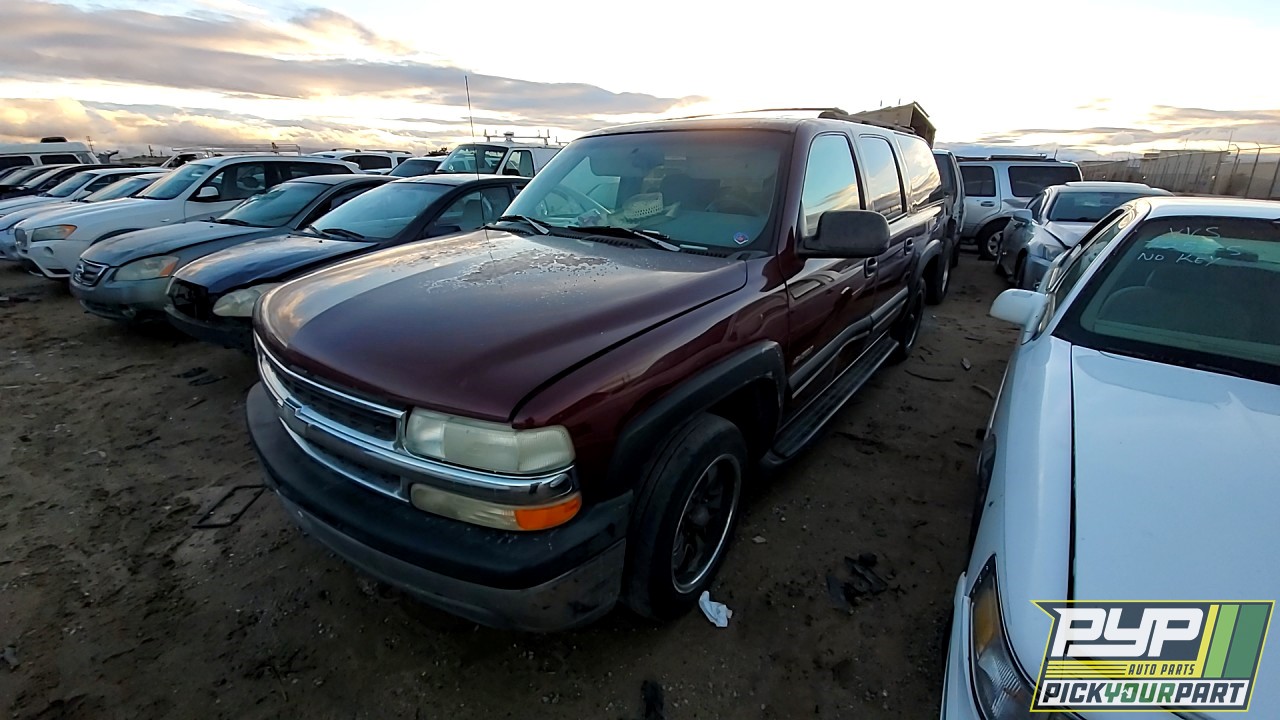 2000 CHEVROLET SUBURBAN 1500 available for parts