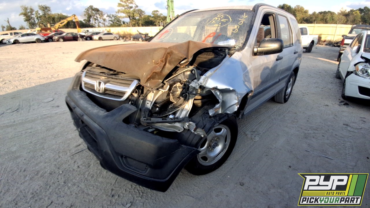 2004 HONDA CR-V available for parts