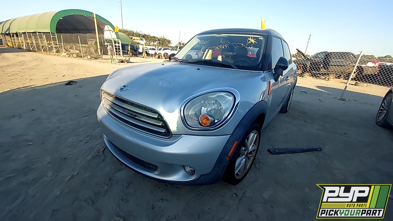 2011 MINI COOPER COUNTRYMAN partes disponibles