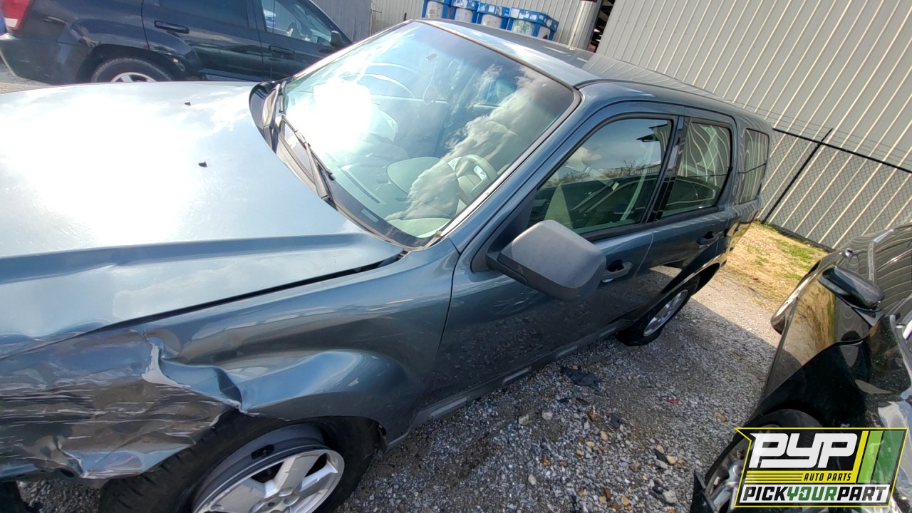 2010 FORD ESCAPE available for parts