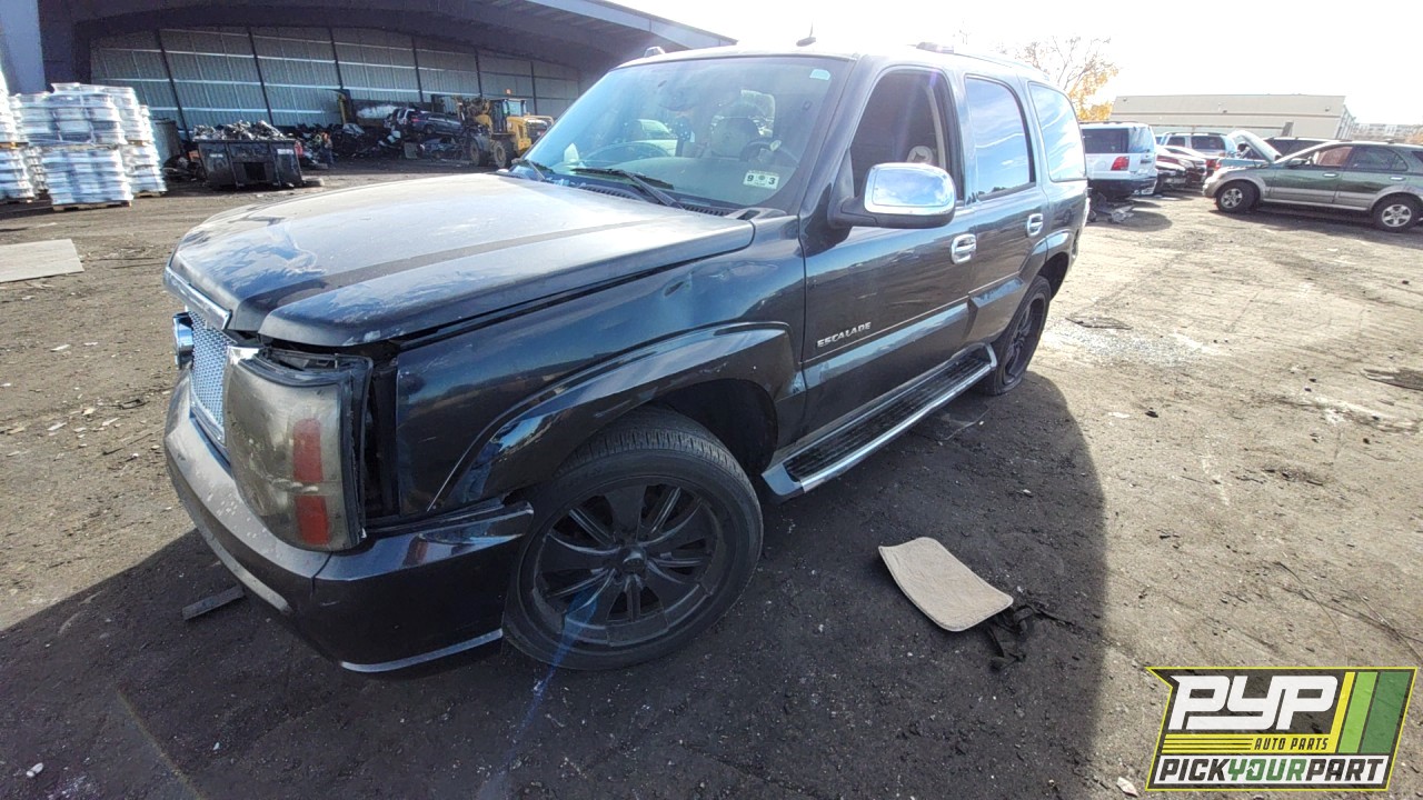 2004 CADILLAC ESCALADE available for parts