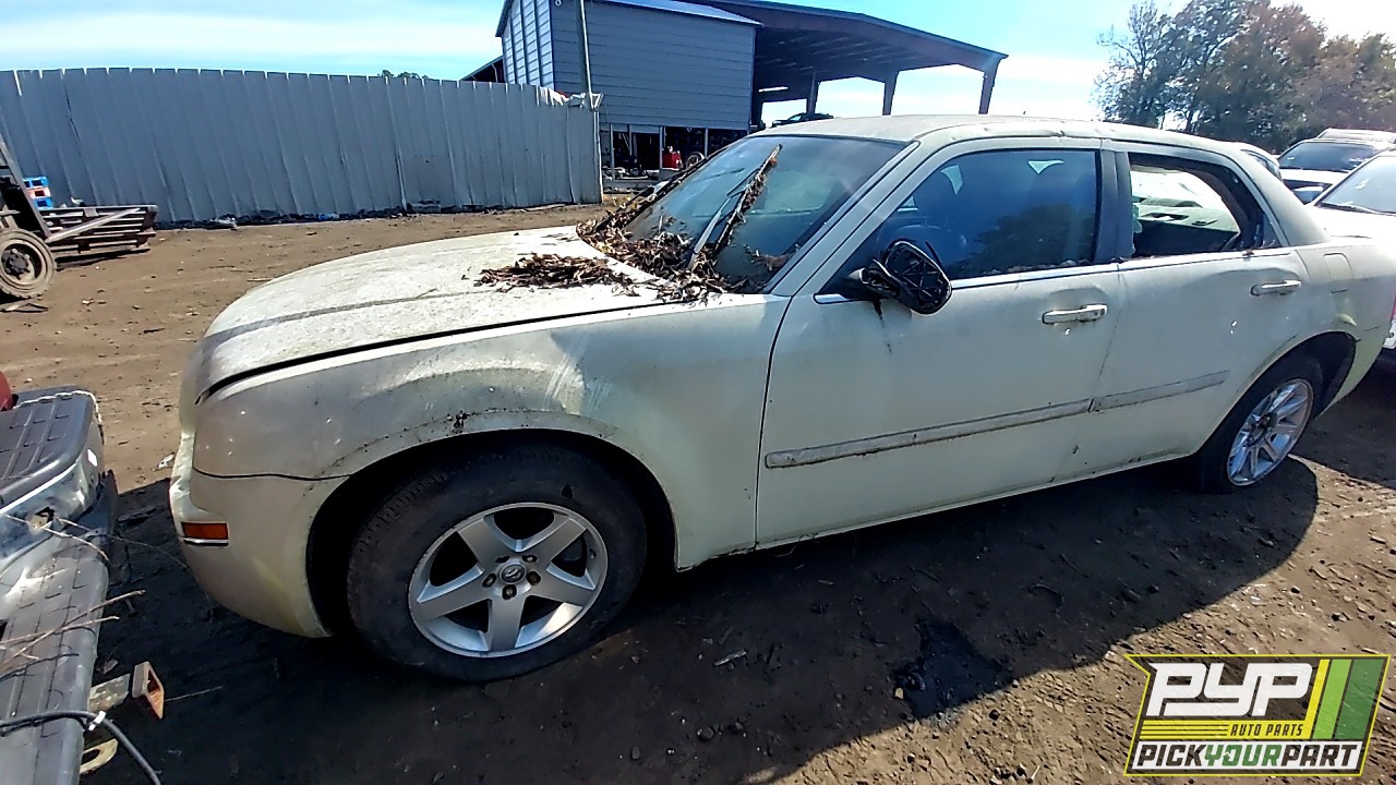 2005 CHRYSLER 300 partes disponibles