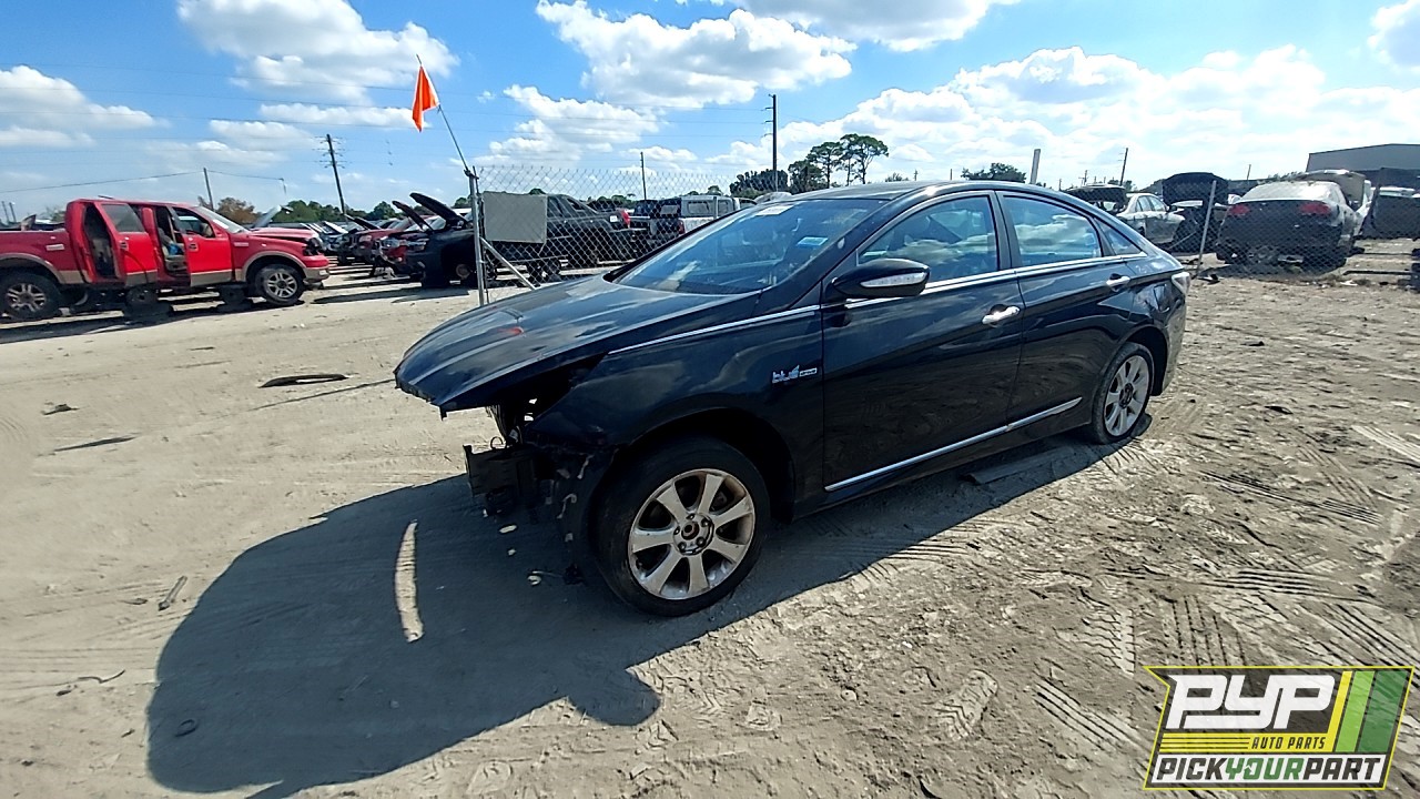2013 HYUNDAI SONATA partes disponibles