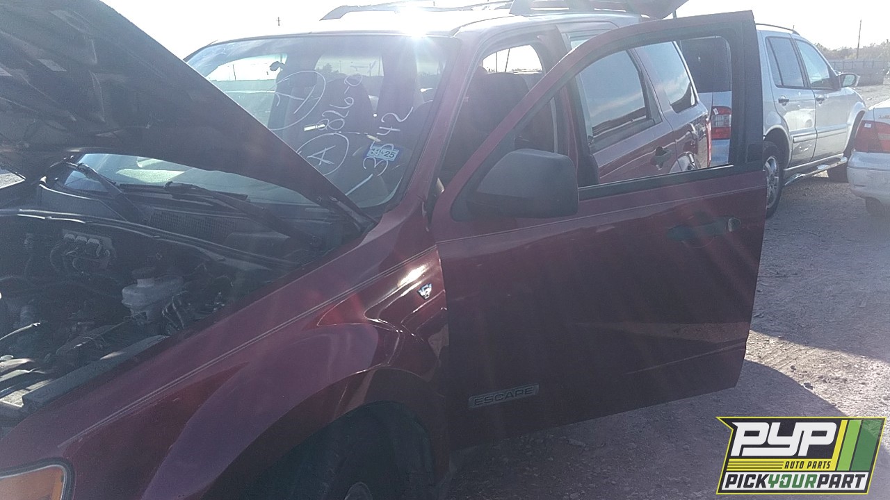 2008 FORD ESCAPE available for parts