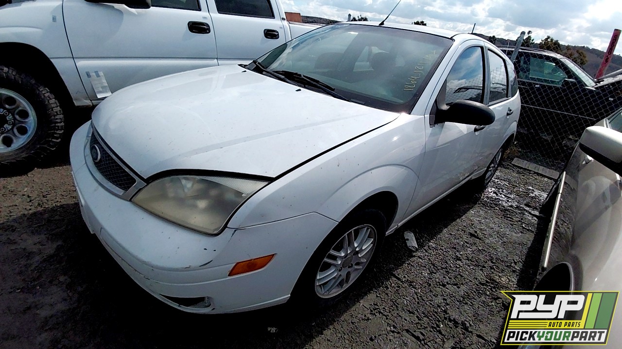 2005 FORD FOCUS available for parts