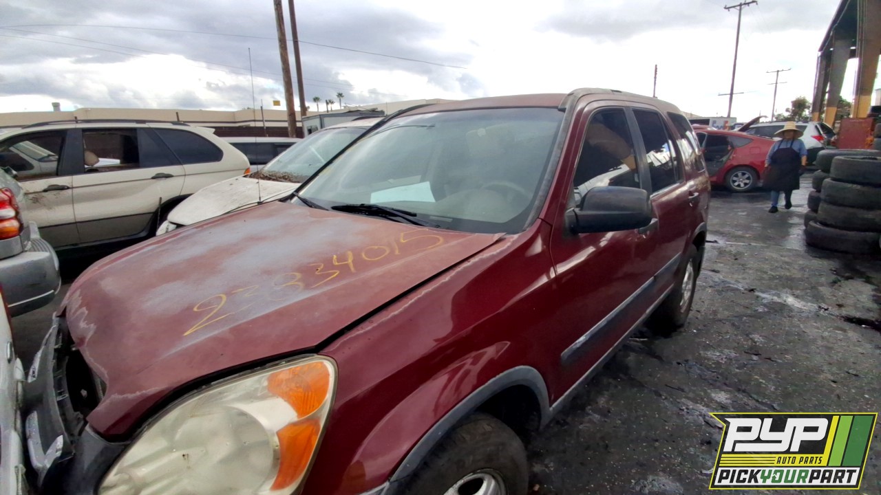 2004 HONDA CR-V available for parts