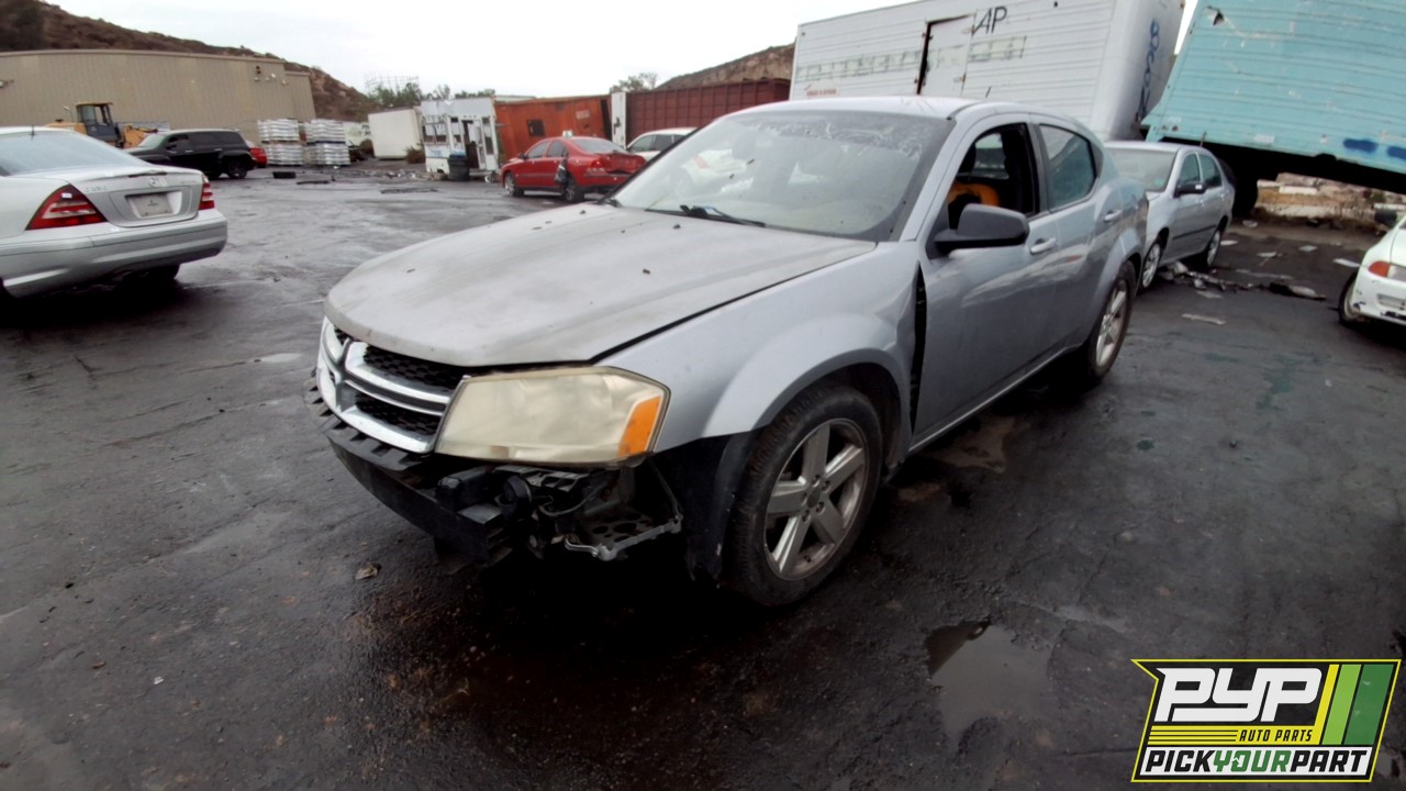 2013 DODGE AVENGER partes disponibles