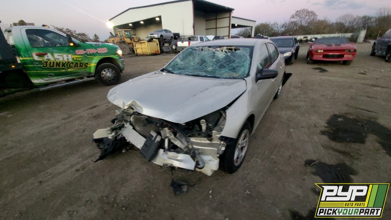 2013 CHEVROLET MALIBU partes disponibles